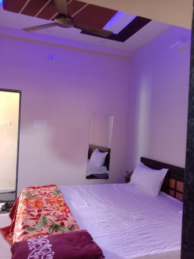 Aradhya Prime Home Stay Garudeshwar Екстер'єр фото