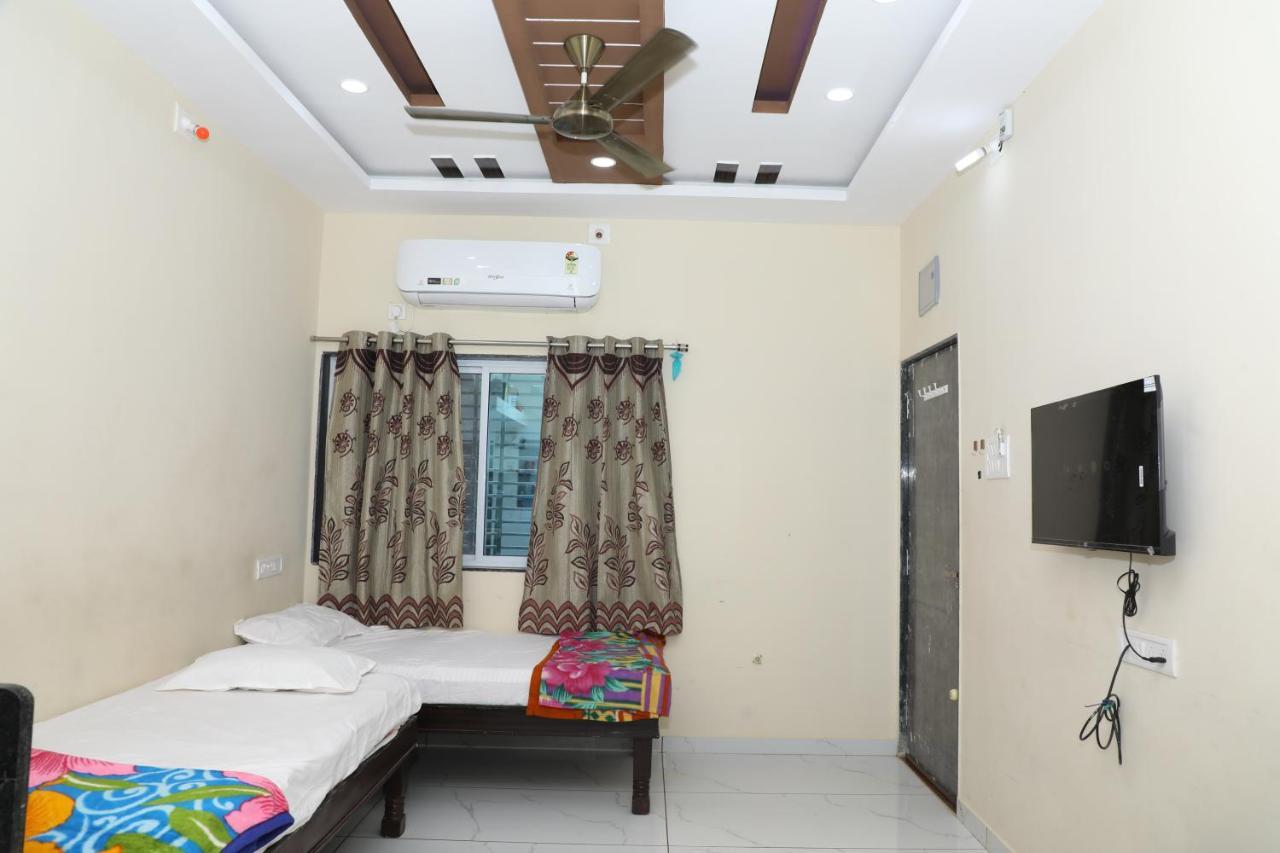 Aradhya Prime Home Stay Garudeshwar Екстер'єр фото