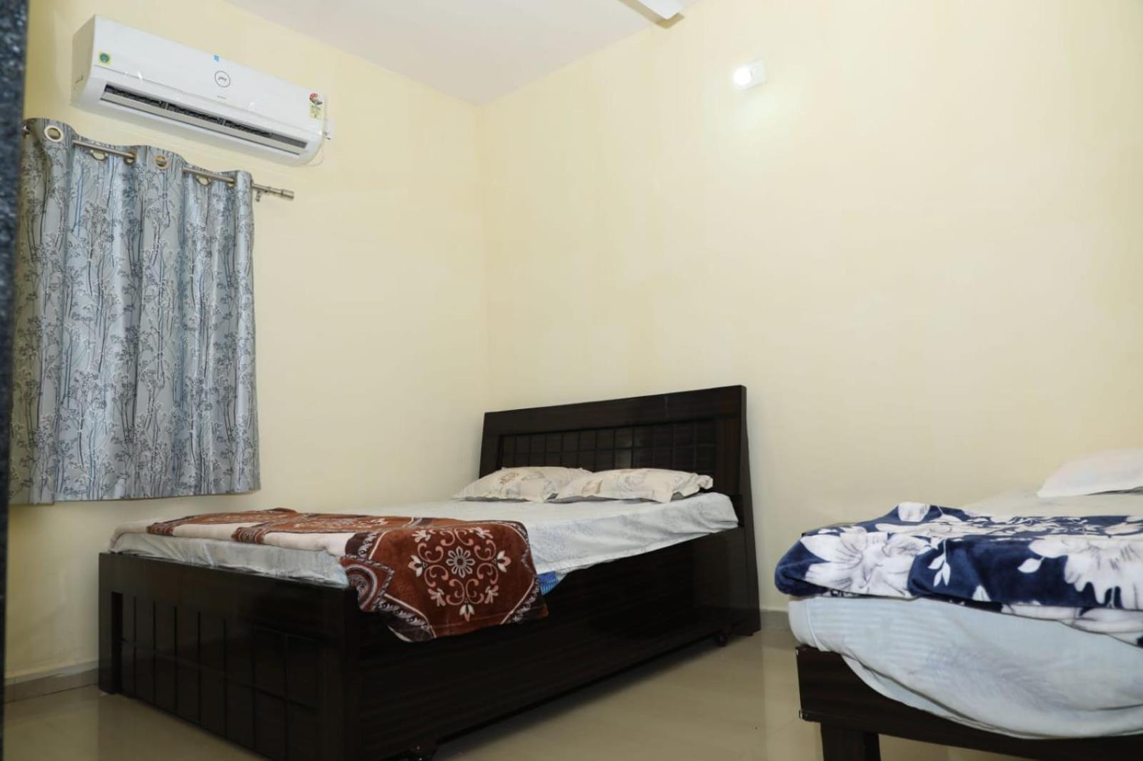 Aradhya Prime Home Stay Garudeshwar Екстер'єр фото